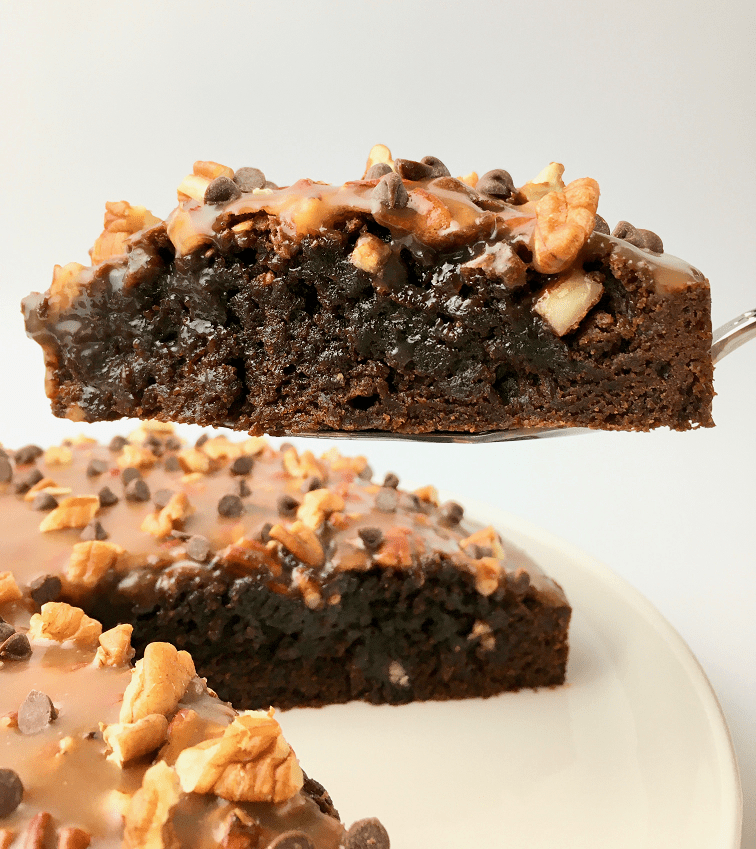 Caramel Pecan Brownie Cake